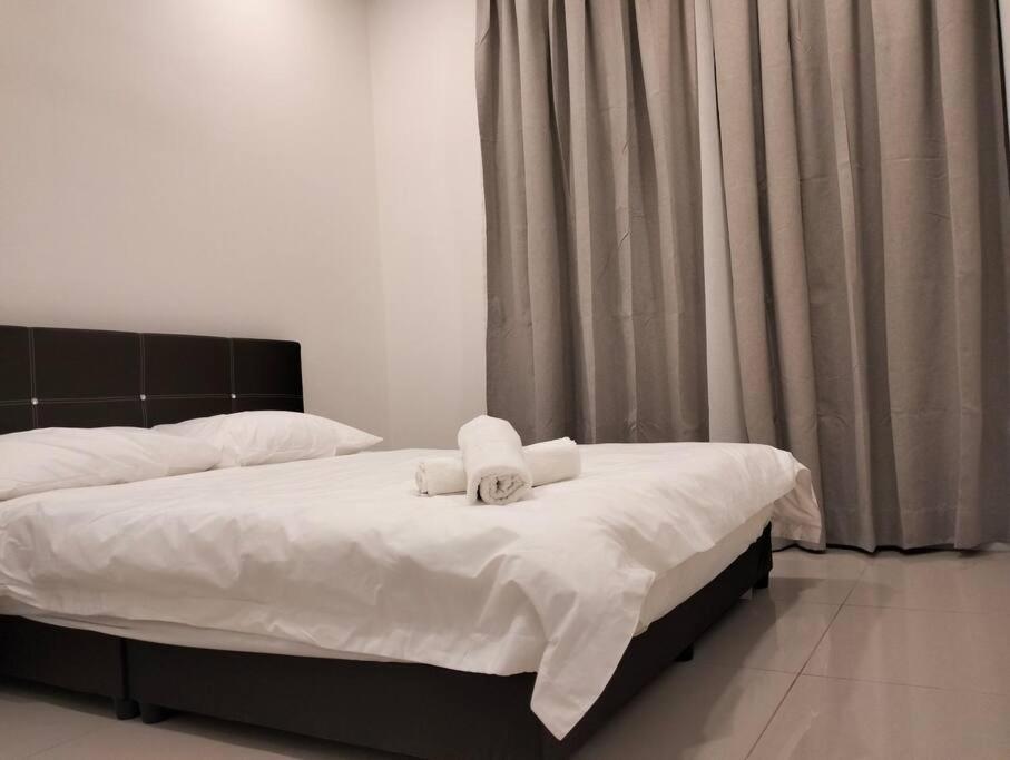 Highpark Suites Kelana Jaya By Kenangan Homes Petaling Jaya Luaran gambar